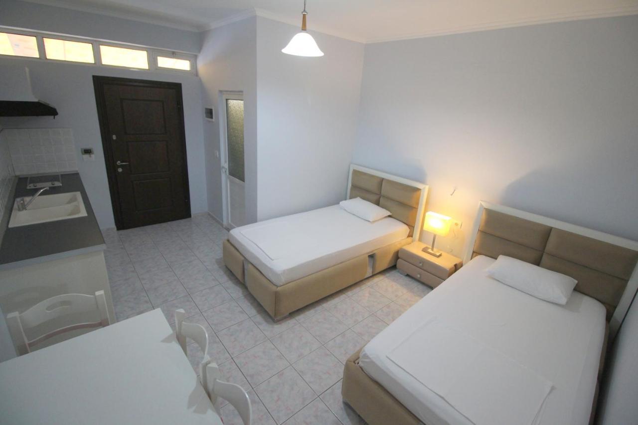 Murati Suites Sarande Exterior photo