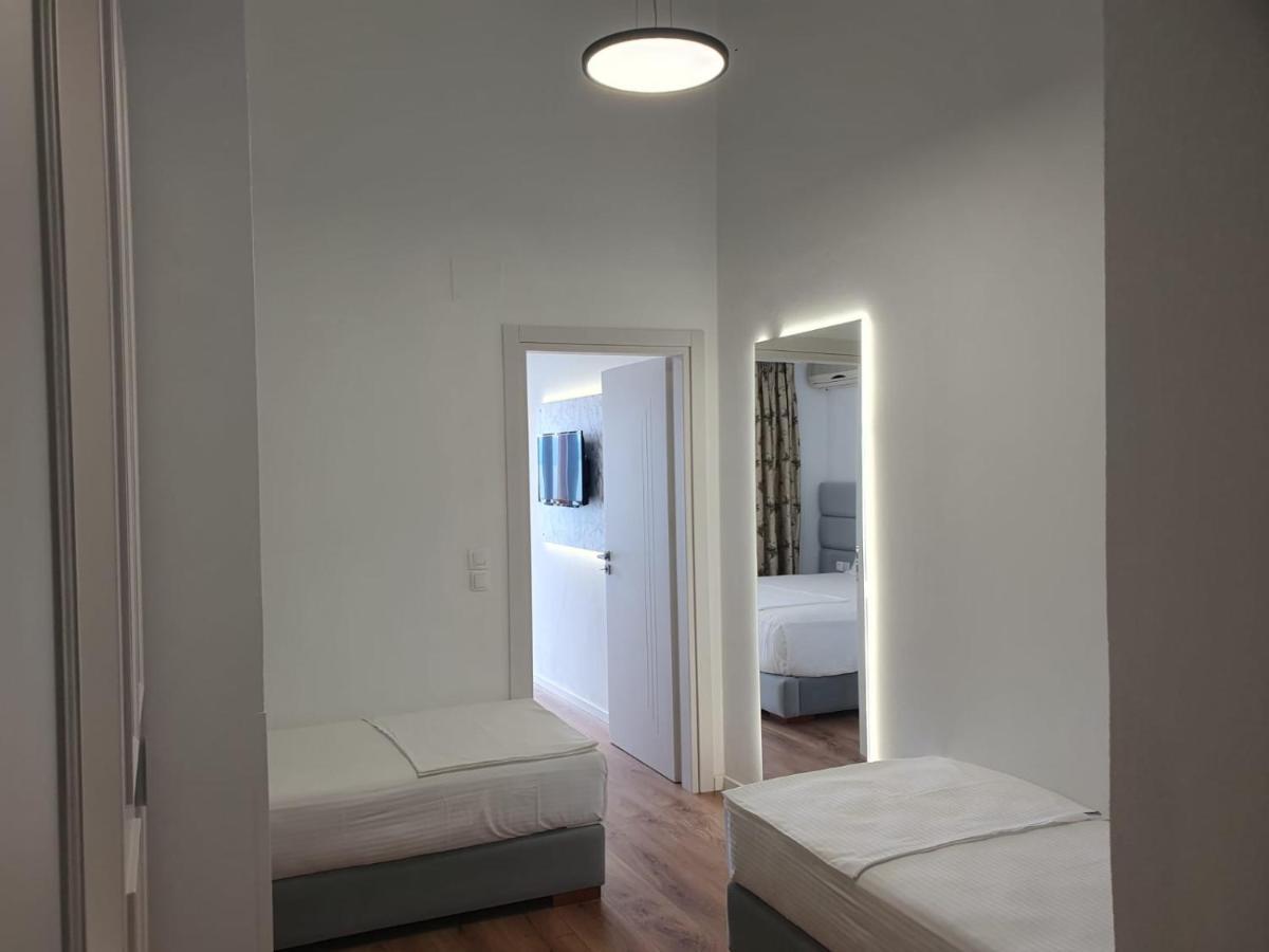 Murati Suites Sarande Exterior photo